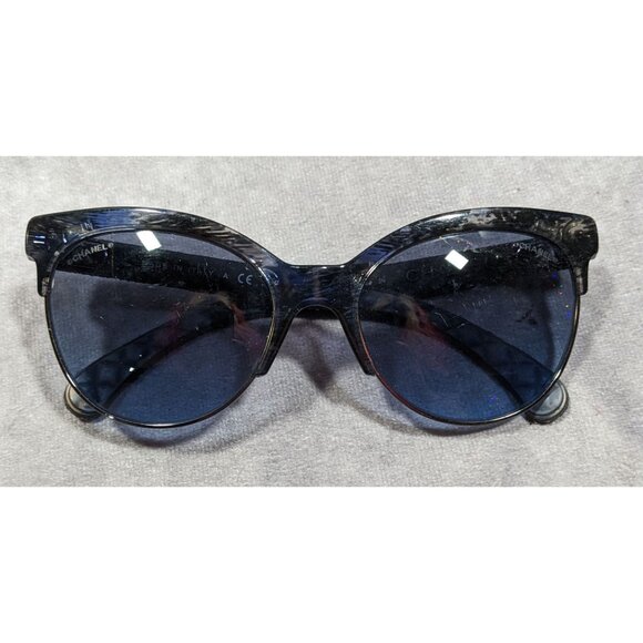 Chanel Blue Quilted Sunglasses 5342 .1552/52 Made In Italy main image 13